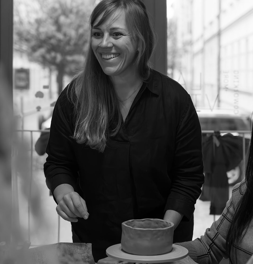 Sonja Eichholzer – kreative Gastgeberin im Form-Atelier Salzburg